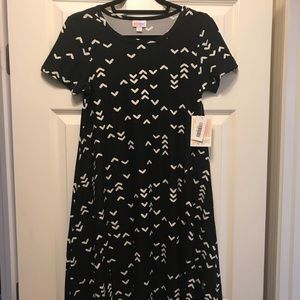 Lularoe Carly dress black/white xxs